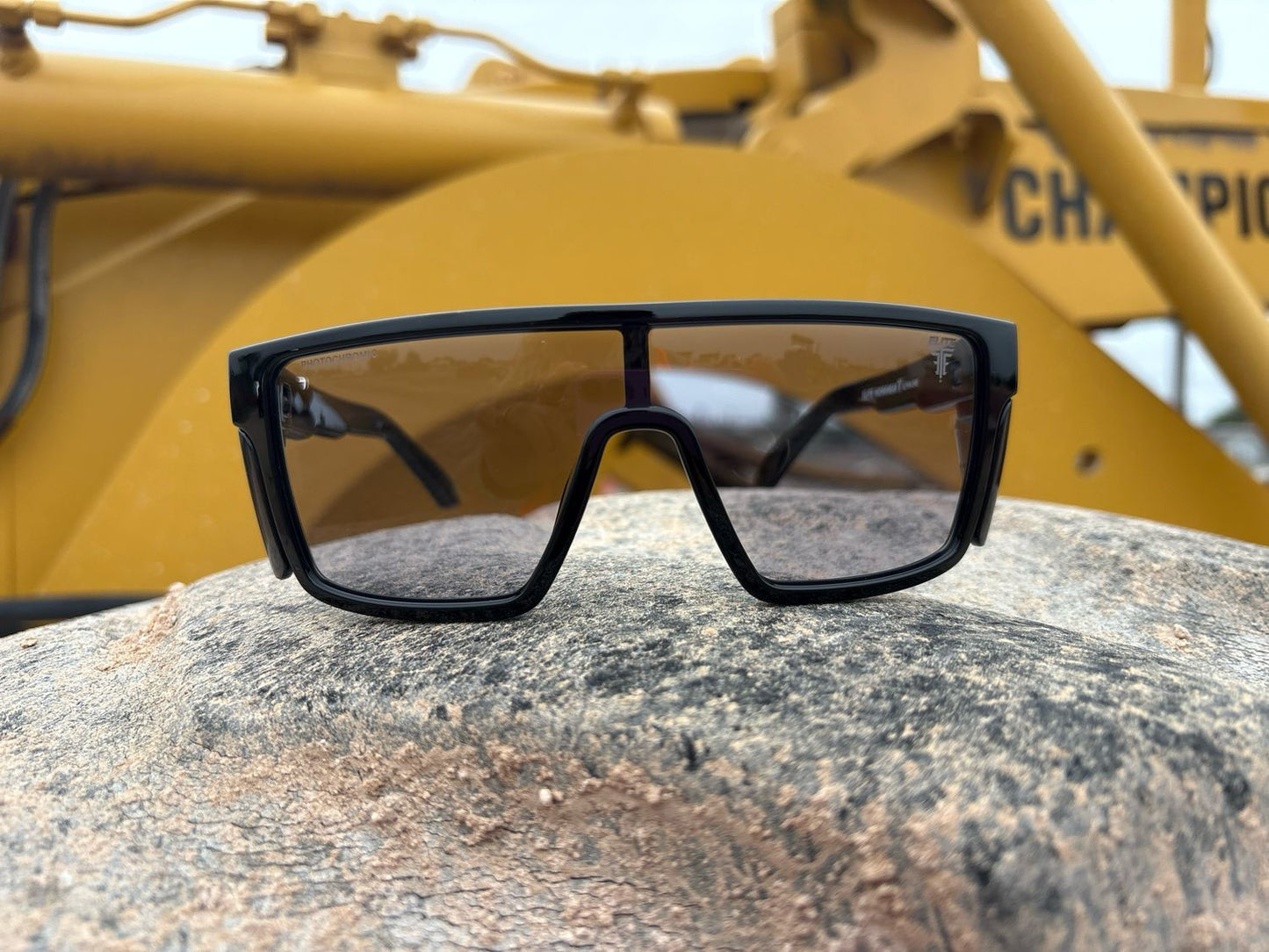 Elite Glasses Alpha Black Transition/Photomatic