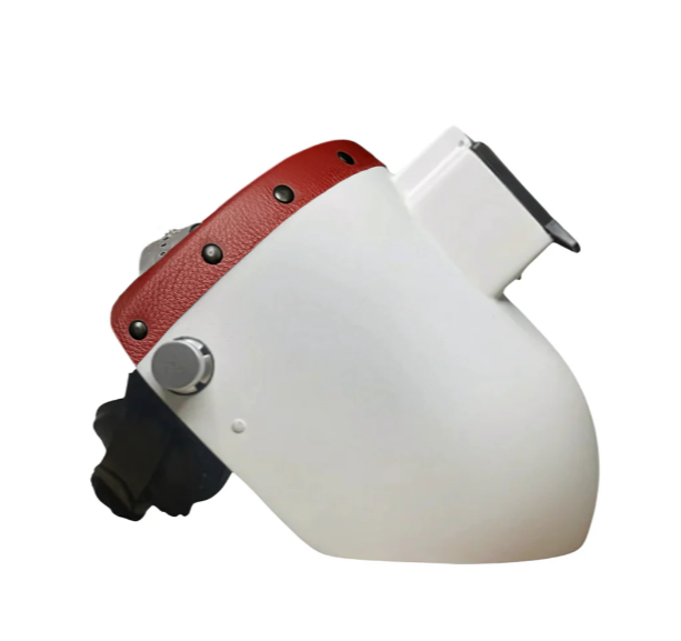 Pippelinerscloud White Chopped Hood